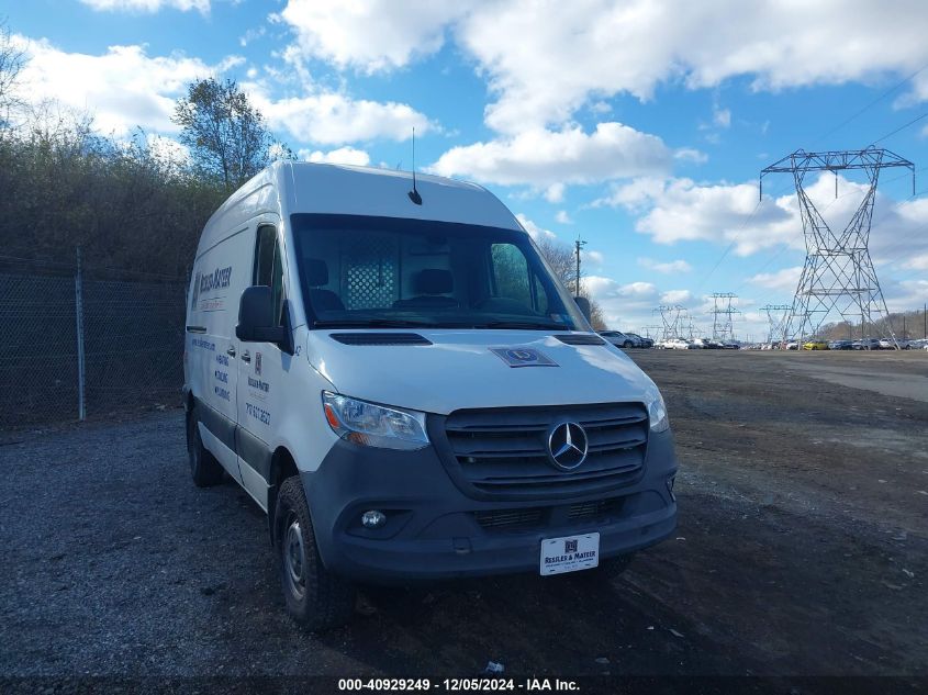 2021 Mercedes-Benz Sprinter 1500 Standard Roof I4 VIN: W1W70BGY1MT047598 Lot: 40929249