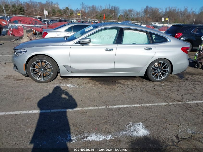 VIN WBAJV6C55JBK07762 2018 BMW 640i Gran Turismo, X... no.15