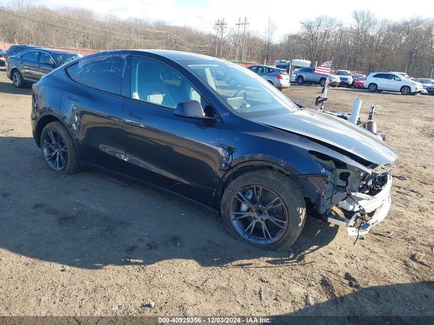 2024 TESLA MODEL Y LONG RANGE DUAL MOTOR ALL-WHEEL DRIVE/RWD - 7SAYGDED1RF184139