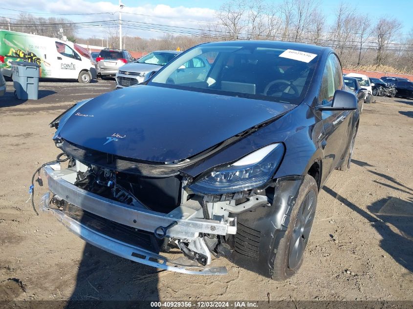 2024 TESLA MODEL Y LONG RANGE DUAL MOTOR ALL-WHEEL DRIVE/RWD - 7SAYGDED1RF184139