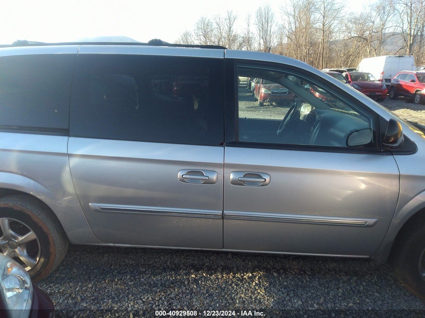 2006 Chrysler Town & Country Touring VIN: 2A4GP54L06R845287 Lot: 40929508