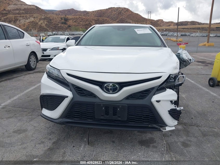 2024 TOYOTA CAMRY SE - 4T1G11AK4RU244186