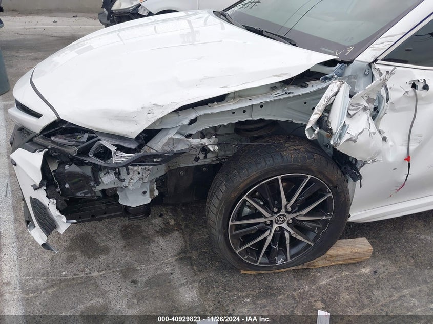 2024 TOYOTA CAMRY SE - 4T1G11AK4RU244186