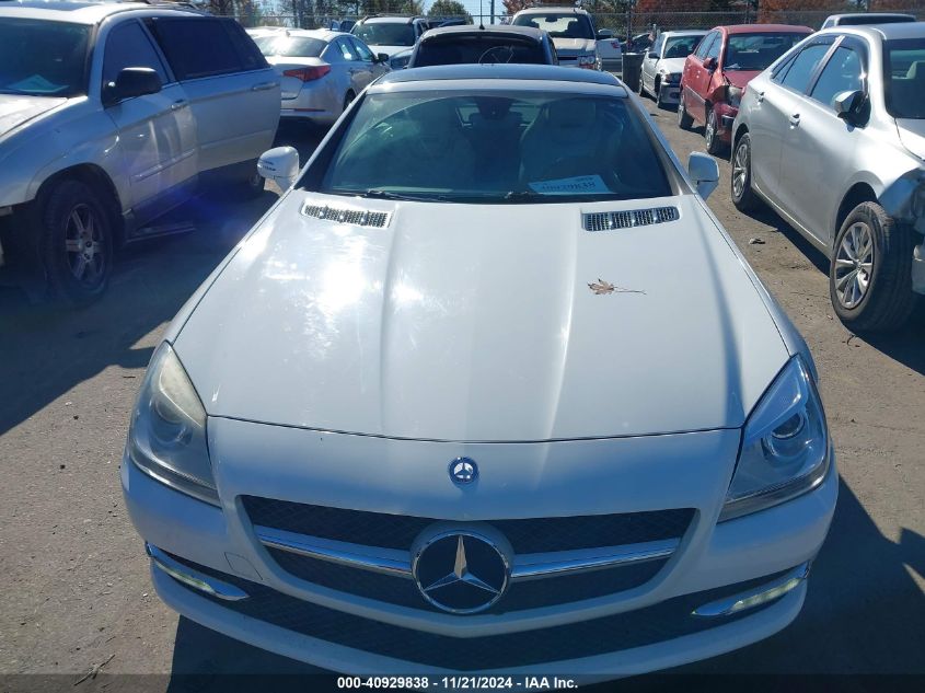 2015 Mercedes-Benz Slk 250 VIN: WDDPK4HA2FF098831 Lot: 40929838