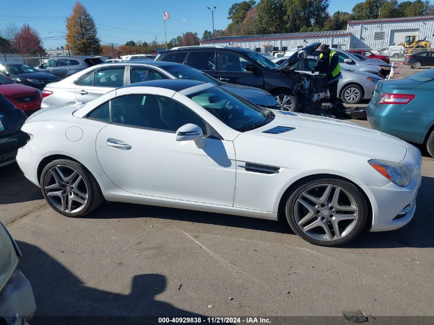 2015 Mercedes-Benz Slk 250 VIN: WDDPK4HA2FF098831 Lot: 40929838