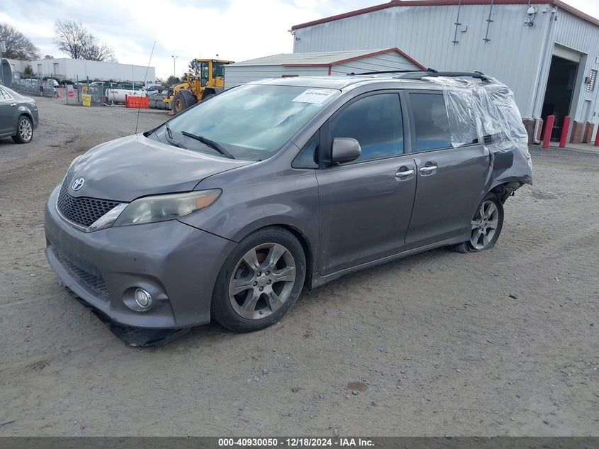 Vin: 5tdxk3dc3ds339305, lot: 41419772, toyota sienna se 8 passenger 20132