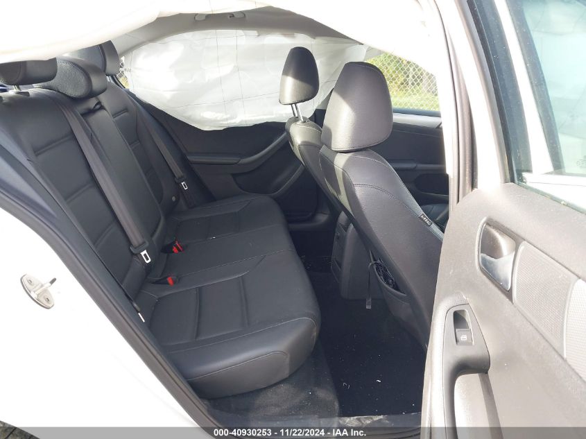 2017 VOLKSWAGEN JETTA 1.4T SE - 3VWDB7AJ0HM249531