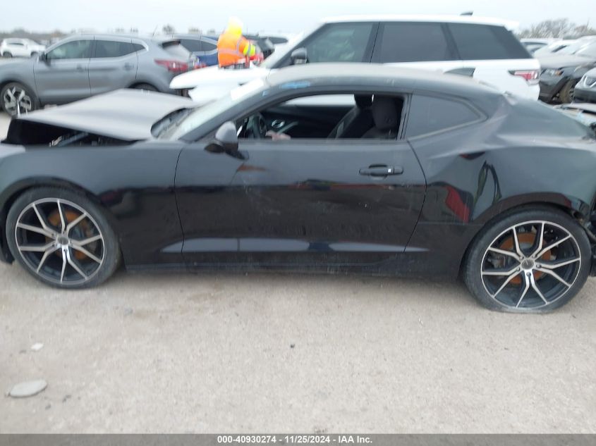 2017 Chevrolet Camaro Lt VIN: 1G1FB1RX9H0189343 Lot: 40930274