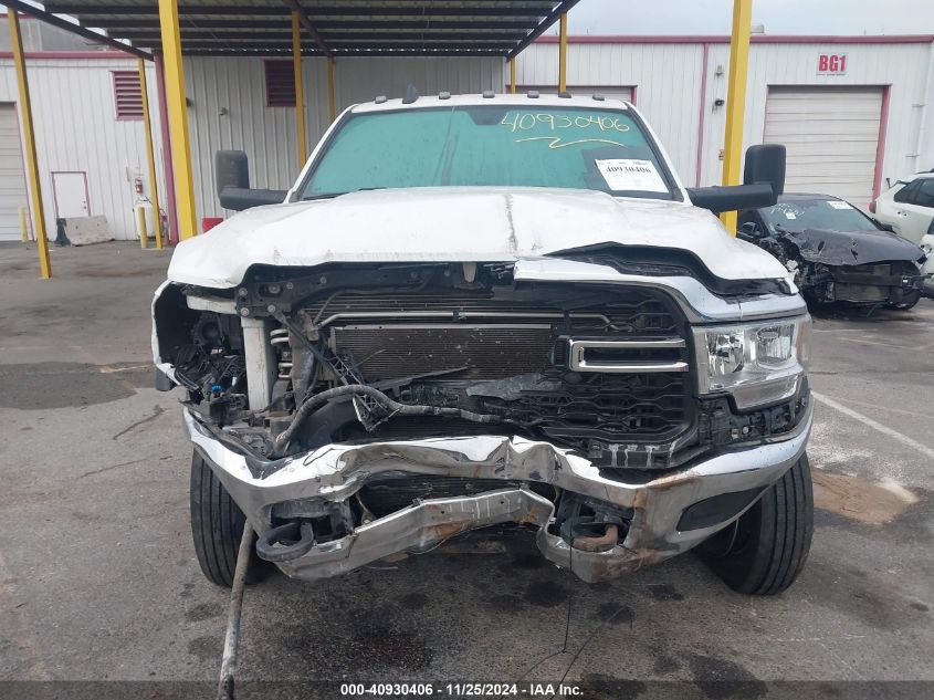 2022 Ram 2500 Tradesman 4X4 6'4 Box VIN: 3C6UR5CL2NG222446 Lot: 40930406