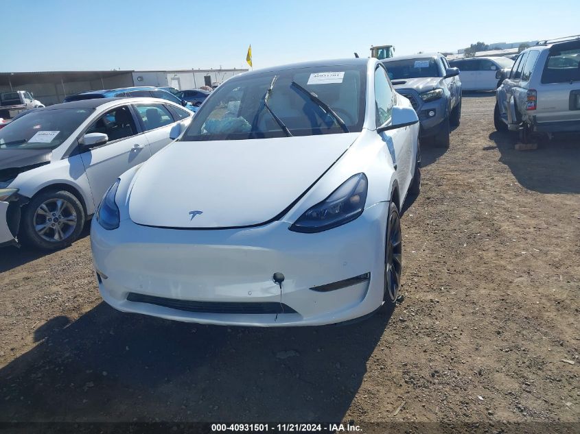 2022 Tesla Model Y Long Range Dual Motor All-Wheel Drive VIN: 7SAYGDEE1NF554234 Lot: 40931501