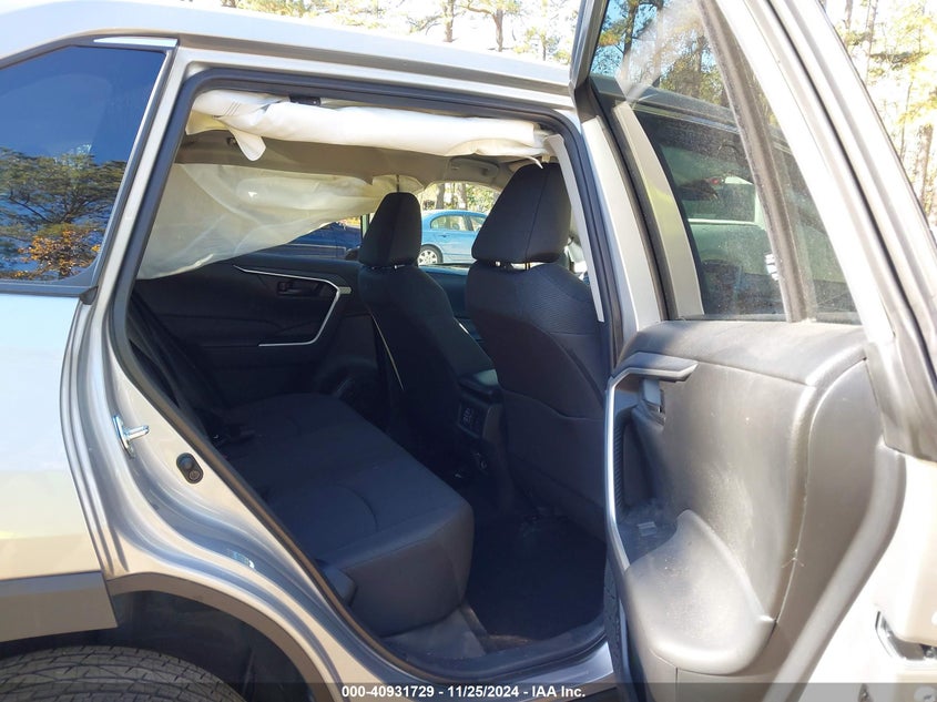 2023 TOYOTA RAV4 LE - 2T3K1RFV9PW261114