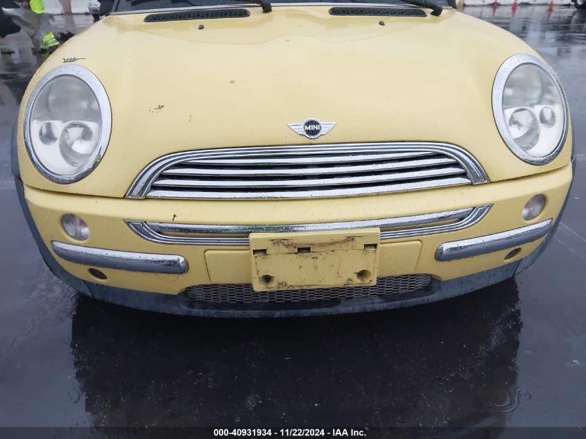 2002 Mini Cooper VIN: WMWRC33402TC33425 Lot: 40931934