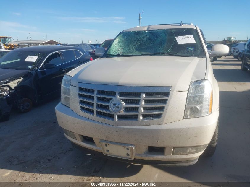 2011 Cadillac Escalade Standard VIN: 1GYS3AEF0BR186456 Lot: 40931966