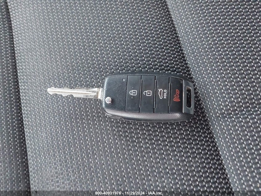 2017 KIA FORTE LX - 3KPFK4A74HE013005