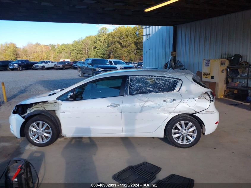 VIN KNAFX5A87E5241648 2014 KIA Forte, EX no.15