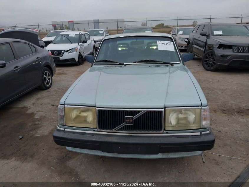 1988 Volvo 244 Dl/Gl VIN: YV1AX884XJ1322432 Lot: 40932165