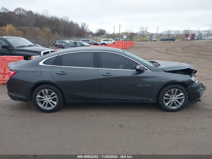 2018 CHEVROLET MALIBU VIN: 1G1ZD5ST5JF213632