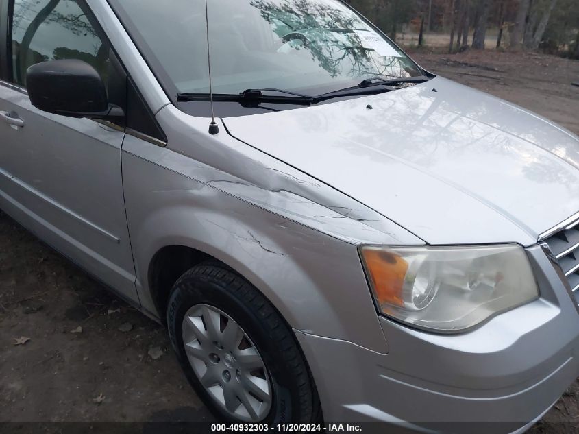 2009 Chrysler Town & Country Lx VIN: 2A8HR44E59R525623 Lot: 40932303