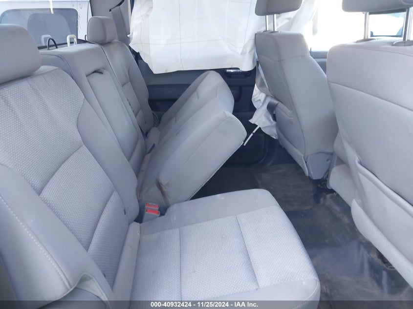 2016 GMC SIERRA 2500HD VIN: 1GT12RE8XGF141232