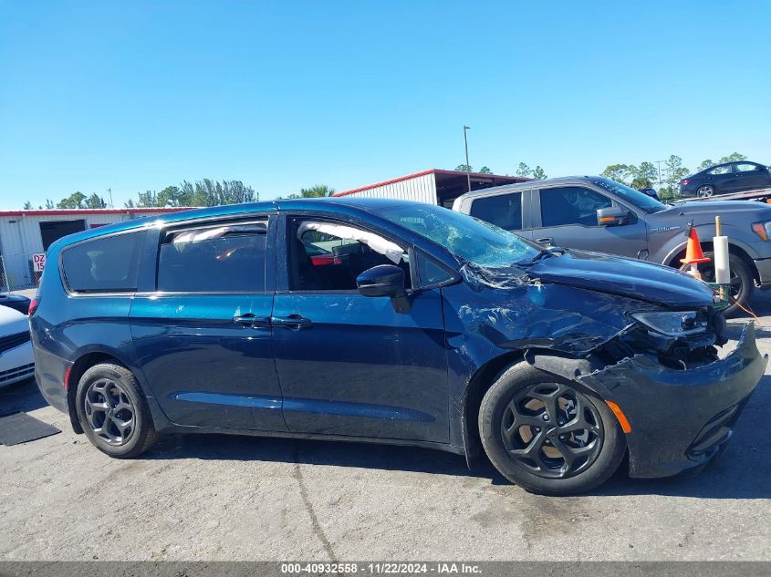 2022 Chrysler Pacifica Hybrid Touring L VIN: 2C4RC1L77NR202425 Lot: 40932558