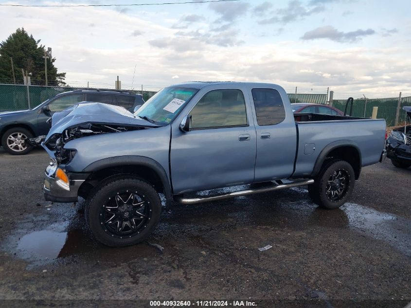 2000 Toyota Tundra Sr5 V8 VIN: 5TBBT4419YS070818 Lot: 40932640