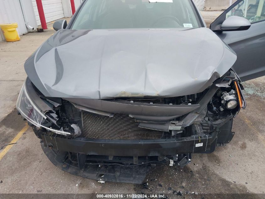 2019 HYUNDAI ELANTRA VIN: KMHD74LF8KU818815
