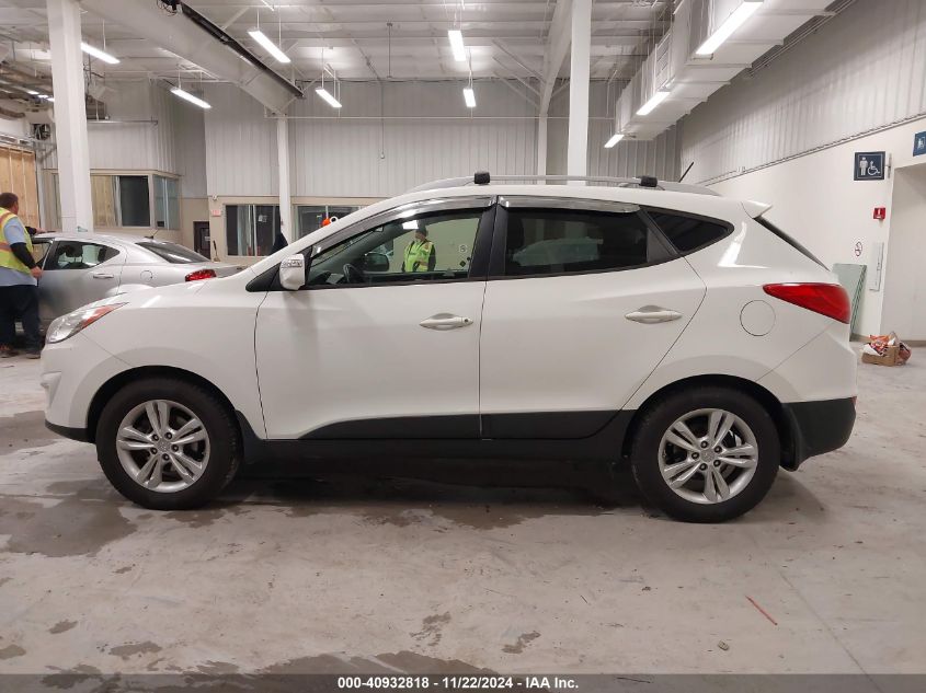 2012 Hyundai Tucson Gls VIN: KM8JUCAC1CU402251 Lot: 40932818