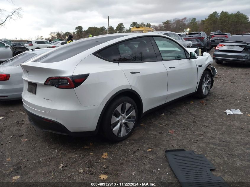 VIN 7SAYGDEE3NF354410 2022 Tesla Model Y, Long Rang... no.4