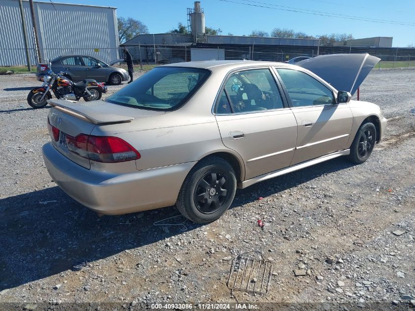 2001 Honda Accord 2.3 Ex VIN: 1HGCG56611A117777 Lot: 40933086