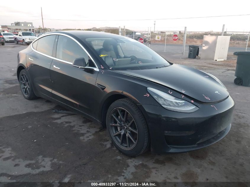 VIN 5YJ3E1EA3JF052196 2018 Tesla Model 3, Long Rang... no.1