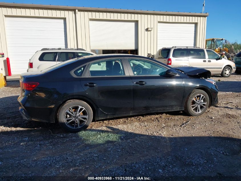 2024 Kia Forte Lxs VIN: 3KPF24AD2RE712933 Lot: 40933968