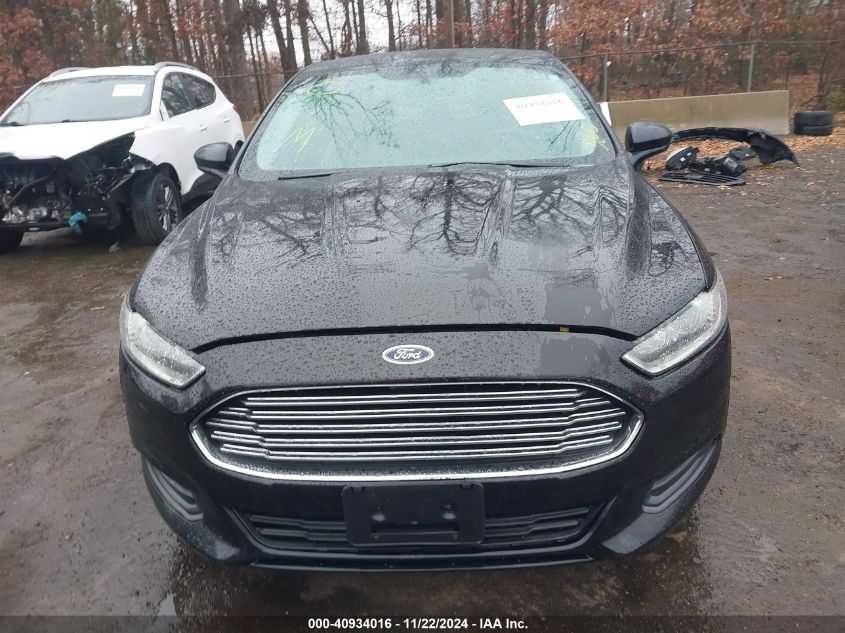 2013 Ford Fusion S VIN: 3FA6P0G72DR266107 Lot: 40934016