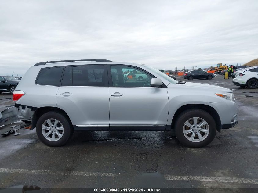 2013 Toyota Highlander Plus/Se VIN: 5TDBK3EH8DS194864 Lot: 40934049