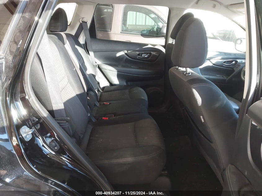 2017 NISSAN ROGUE S - JN8AT2MV6HW251986