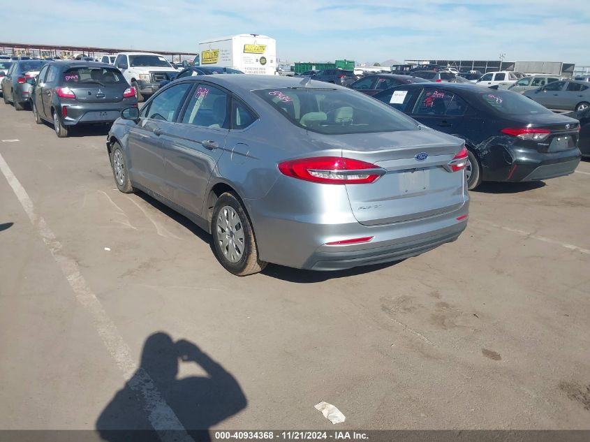 2020 Ford Fusion S VIN: 3FA6P0G79LR181781 Lot: 40934368