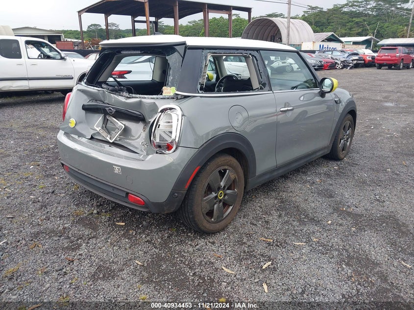 2022 MINI SE HARDTOP COOPER - WMW13DJ04N2R94484