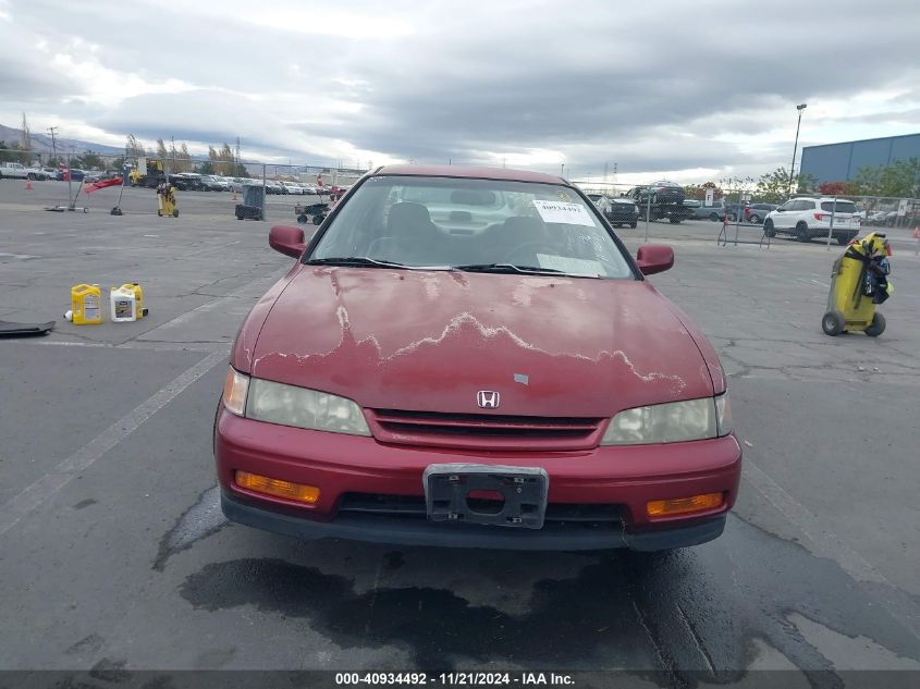 1995 Honda Accord Lx/Ex VIN: 1HGCD563XSA107989 Lot: 40934492