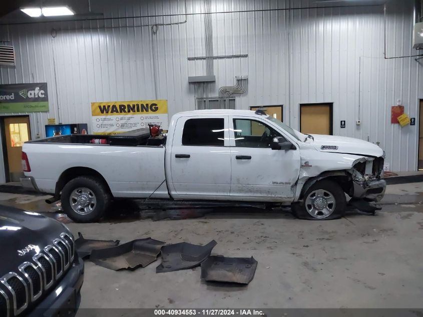 2022 Ram 3500 Tradesman 4X4 8' Box VIN: 3C63R3GL4NG399980 Lot: 40934553