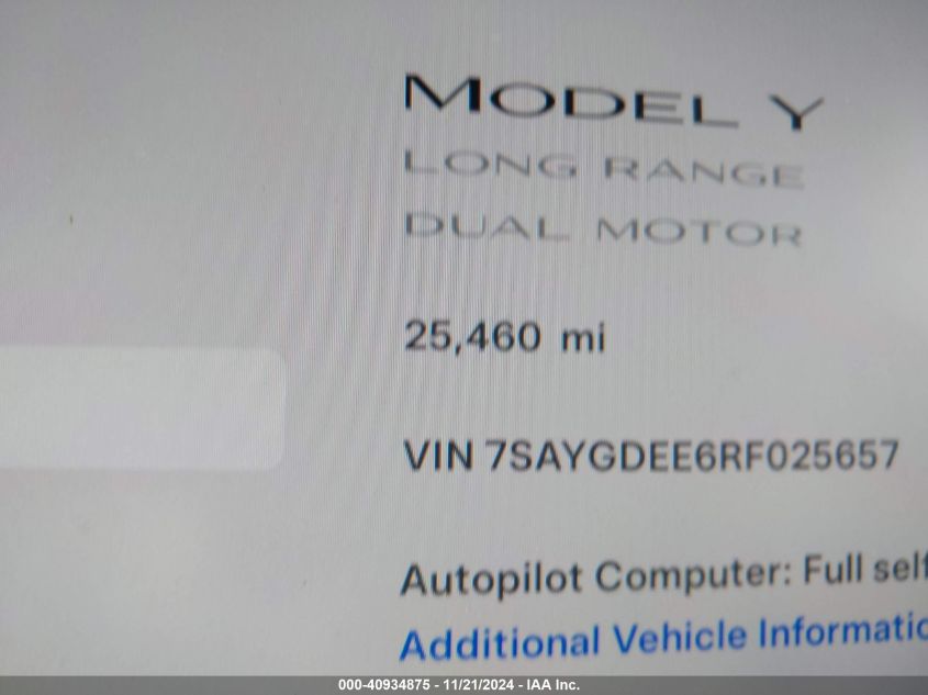 2024 Tesla Model Y Long Range Dual Motor All-Wheel Drive VIN: 7SAYGDEE6RF025657 Lot: 40934875