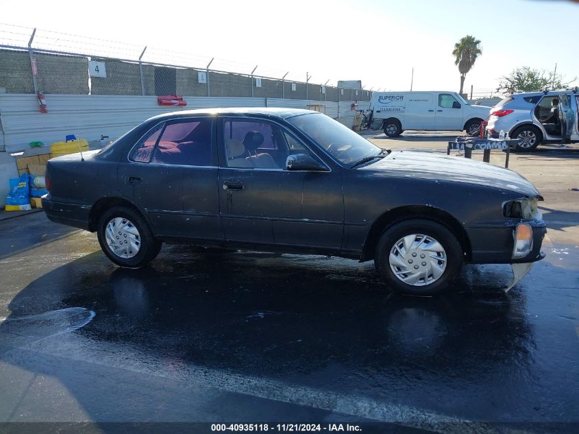 1995 Toyota Camry Le VIN: 4T1SK12E1SU611633 Lot: 40935118