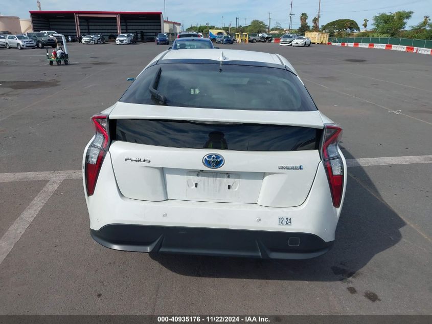 2018 Toyota Prius Four/Four Touring/One/Three/Three Touring/Two/Two Eco VIN: JTDKARFU1J3067274 Lot: 40935176