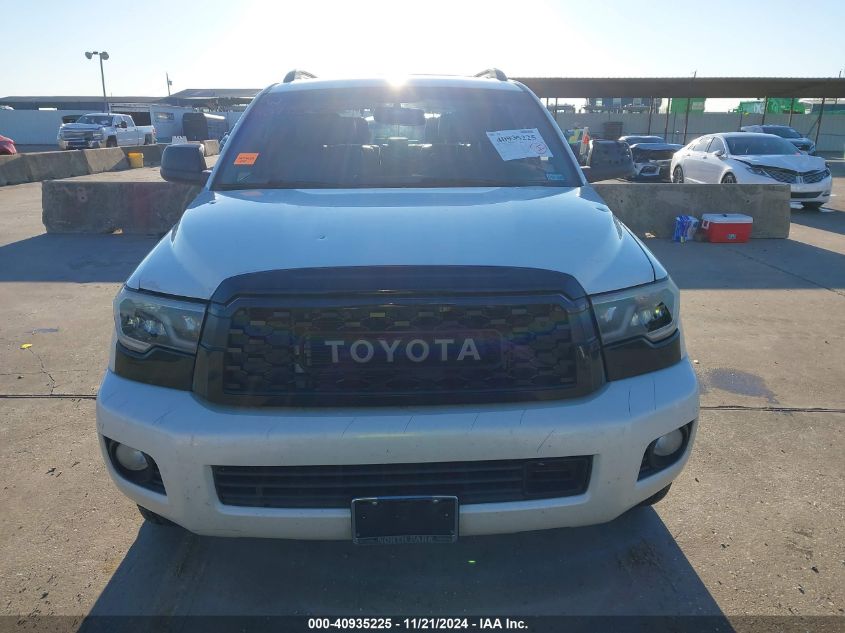 2014 Toyota Sequoia Platinum 5.7L V8 VIN: 5TDYY5G1XES053266 Lot: 40935225