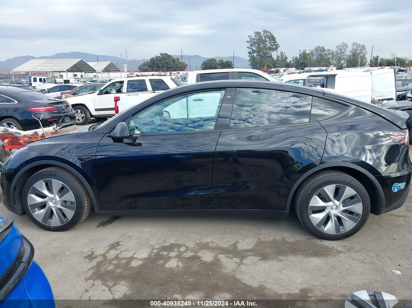 VIN 5YJYGDEE0MF152779 2021 TESLA MODEL Y LONG RANGE DUAL MOTOR ALL-WHEEL DRIVE
