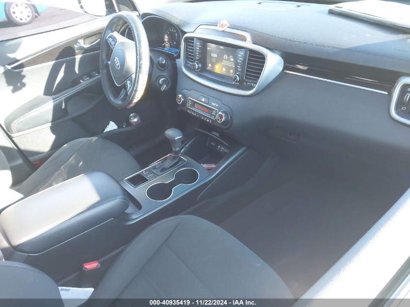 2019 KIA SORENTO 3.3L LX - 5XYPG4A50KG561033