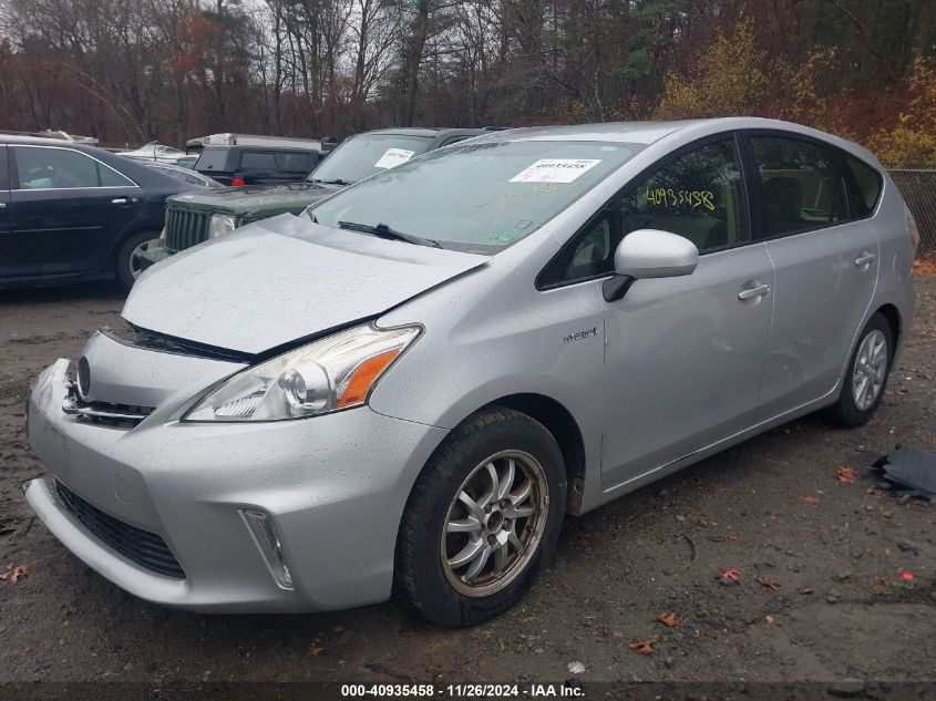 VIN JTDZN3EU2D3287948 2013 TOYOTA PRIUS V no.2