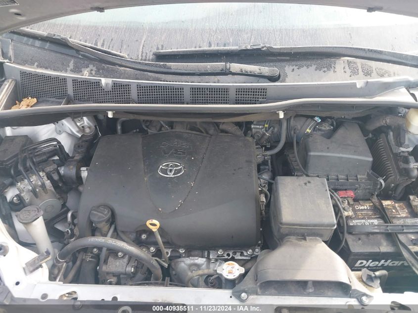2017 TOYOTA SIENNA SE 8 PASSENGER - 5TDXZ3DC9HS850518