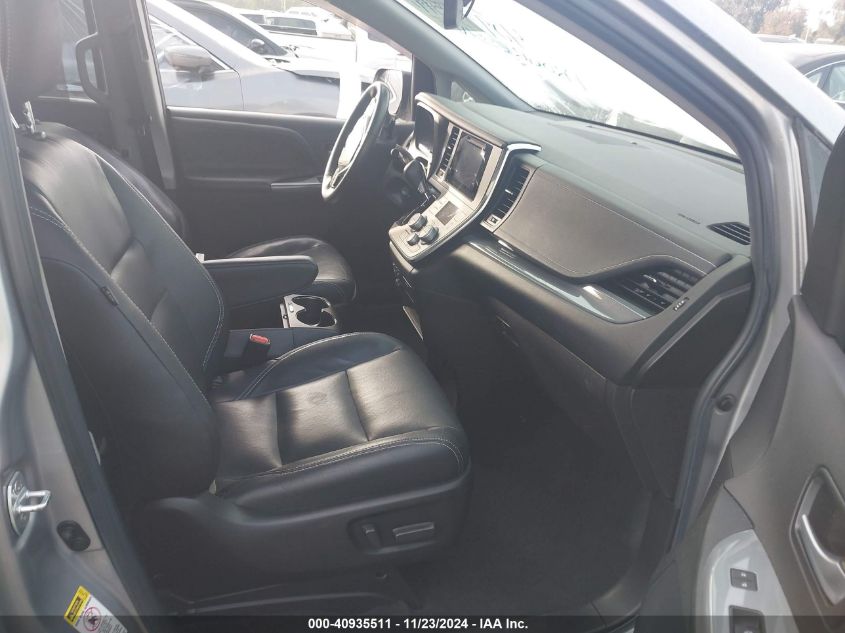 2017 TOYOTA SIENNA SE 8 PASSENGER - 5TDXZ3DC9HS850518