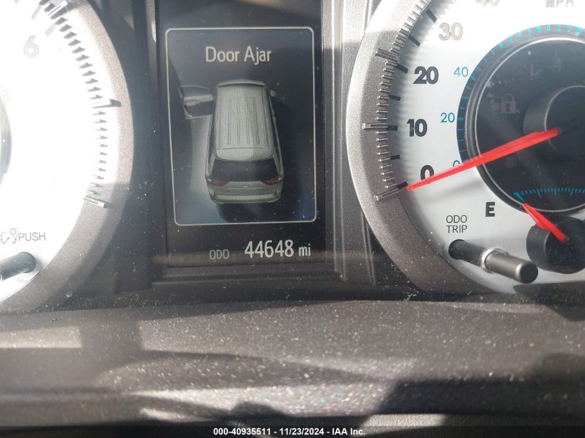 2017 TOYOTA SIENNA SE 8 PASSENGER - 5TDXZ3DC9HS850518