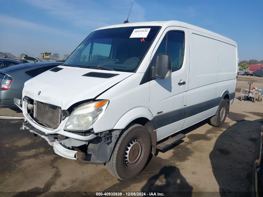 VIN WD3PE7CC4D5730544 2013 Mercedes-Benz Sprinter 2... no.2