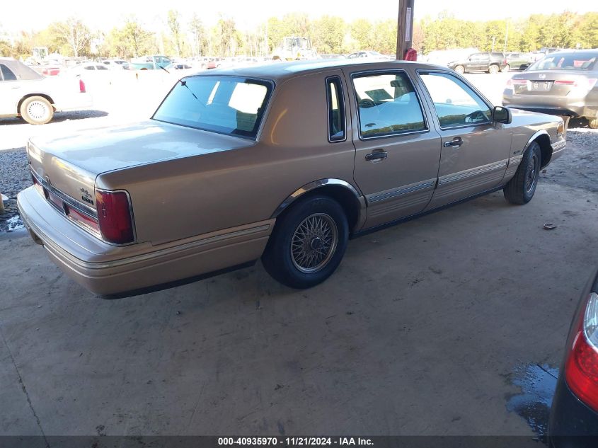 1997 Lincoln Town Car Signature VIN: 1LNLM82W6VY641689 Lot: 40935970